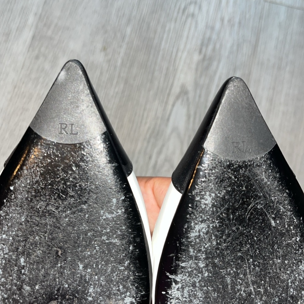 Ralph Lauren Collection White/Black Leather Pointed Toe Pumps - Picture 13 of 14